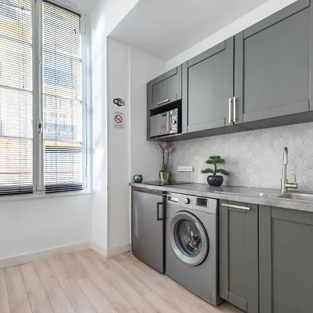 Apartment Famous Bd Victor Hugo - Center *